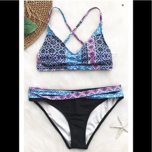 Cupshe Cloud Iridescence Print Bikini Set